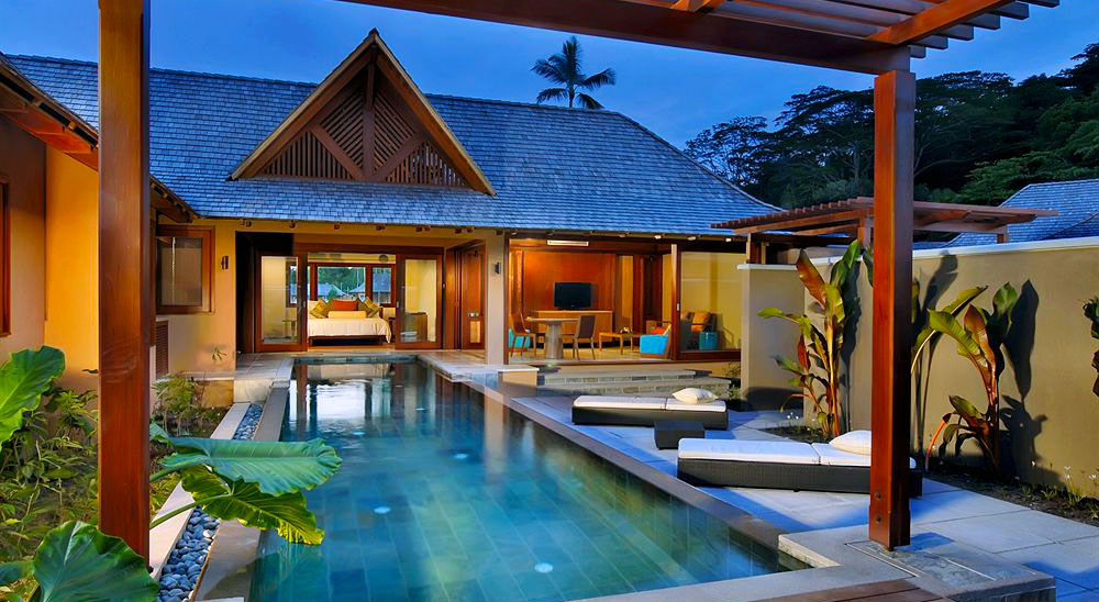 Hotel with private pool - Constance Ephélia