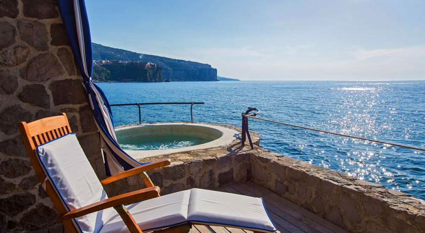Hotel with private pool - Capo la Gala Hotel&Wellness
