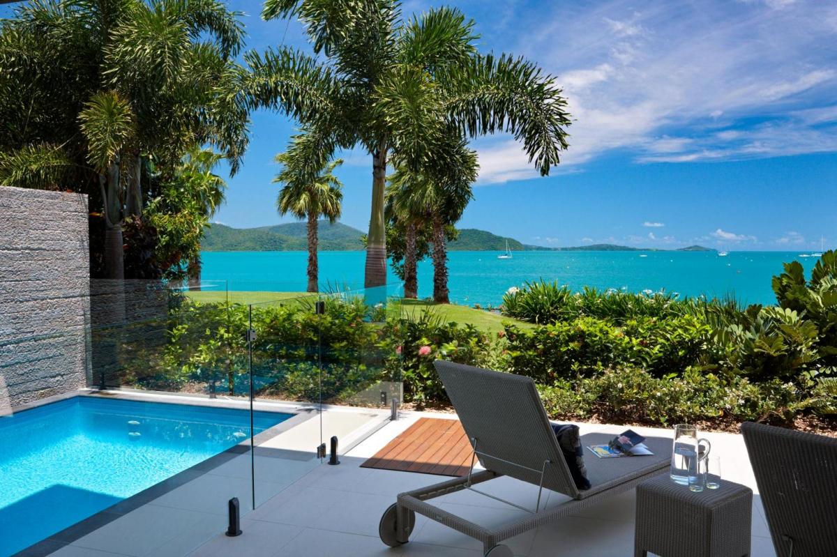 Hotel with private pool - Mirage Whitsundays