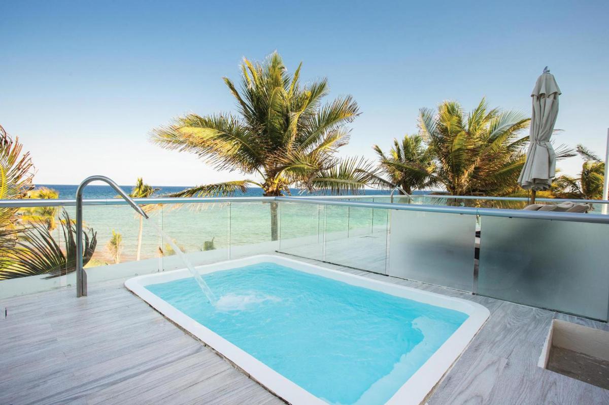 Hotel with private pool - Sunscape Akumal Beach Resort & Spa
