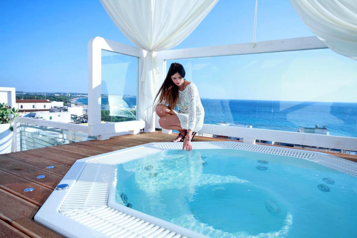 Hotel with private pool - Miramare Hotel