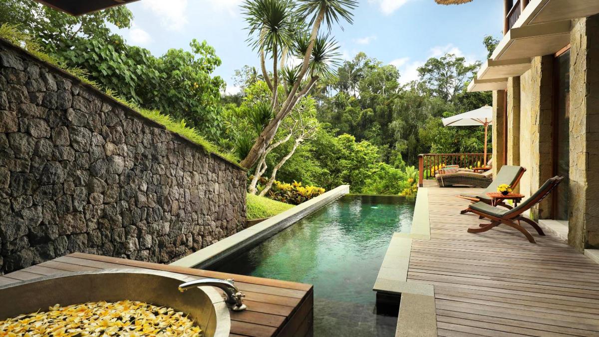 Hotel with private pool - Maya Ubud Resort & Spa
