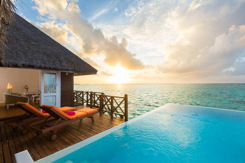 Hotel with private pool - Sun Siyam Vilu Reef