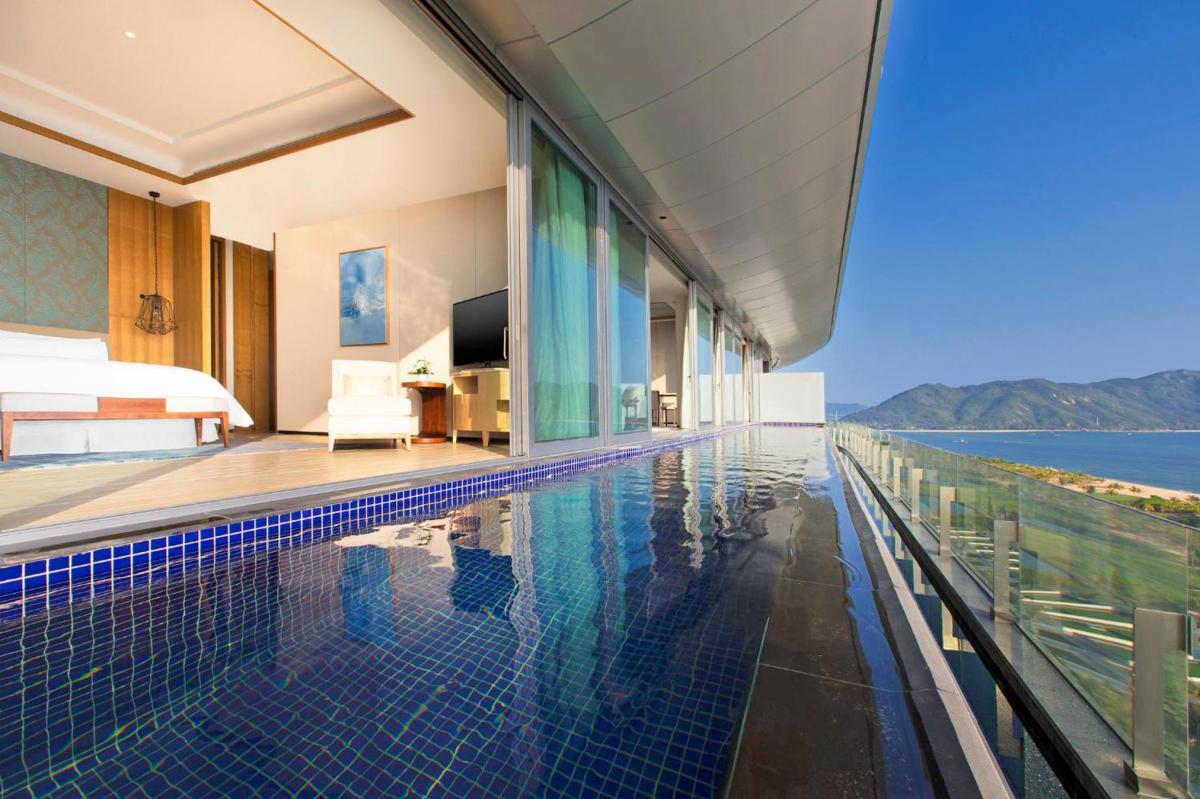 Hotel with private pool - The Westin Blue Bay Resort & Spa