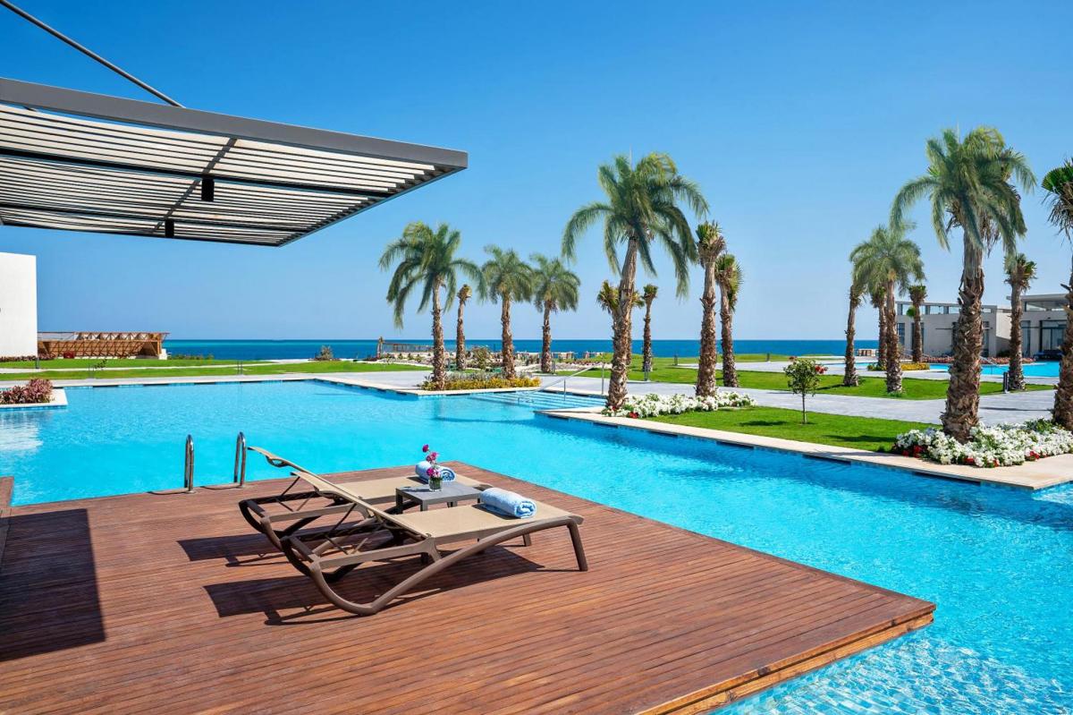 Hotel with private pool - Rixos Premium Magawish Suites and Villas- Ultra All-Inclusive