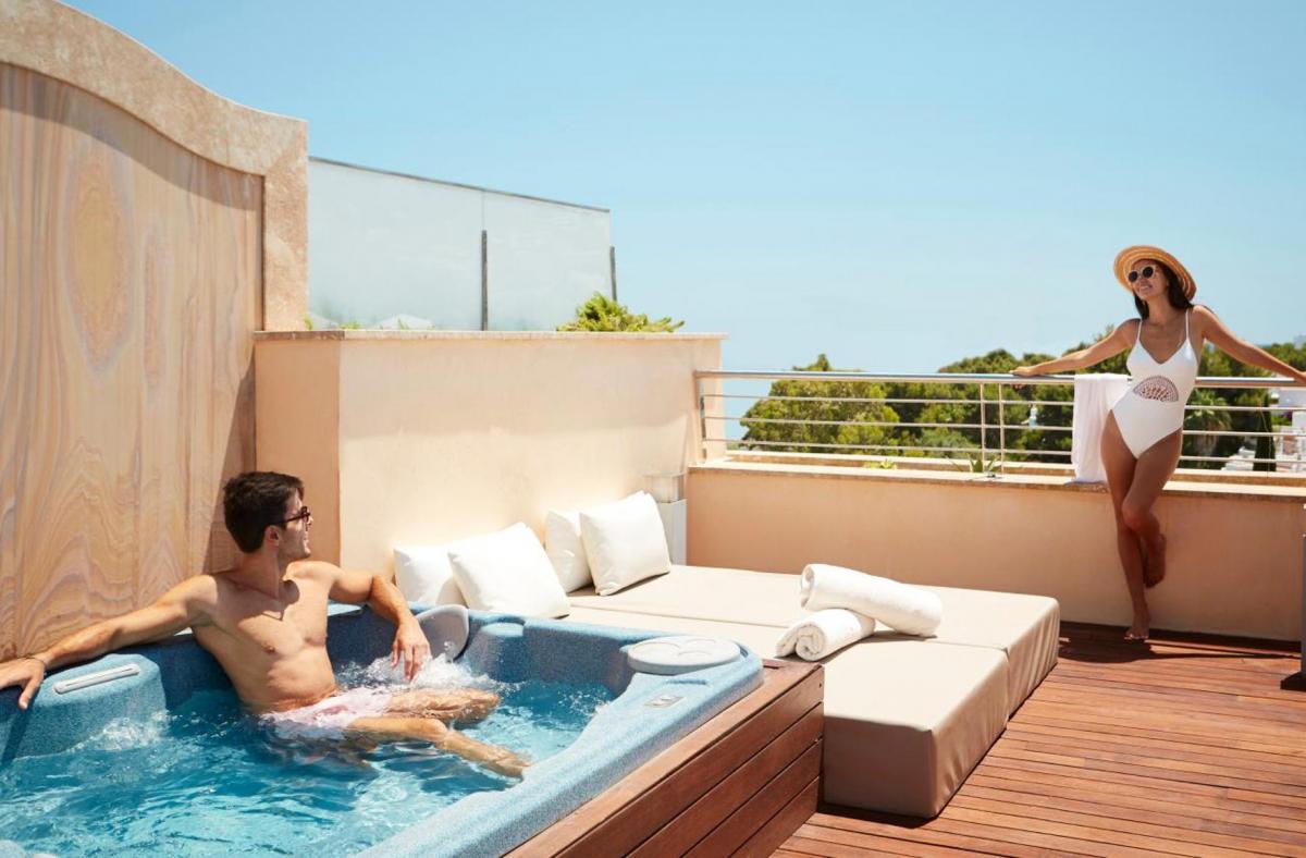 Hotel with private pool - Insotel Fenicia Prestige Suites & Spa