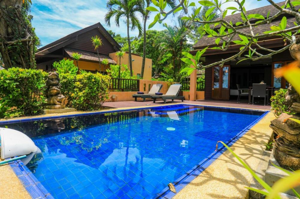 Hotel with private pool - Khaolak Merlin Resort