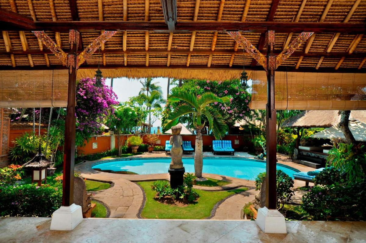 Hotel with private pool - Puri Mas Boutique Resort & Spa