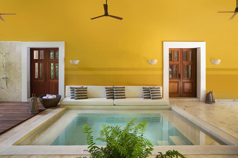 Hotel with private pool - Hacienda Xcanatun by Angsana