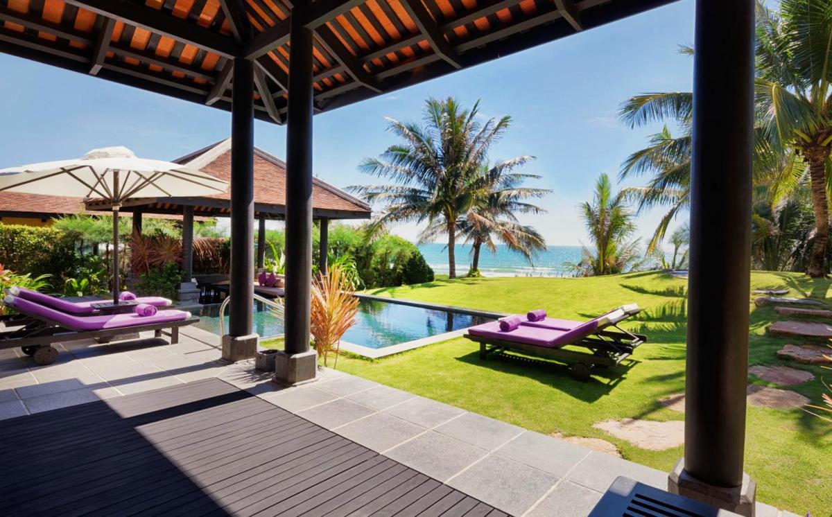 Hotel with private pool - Anantara Mui Ne Resort