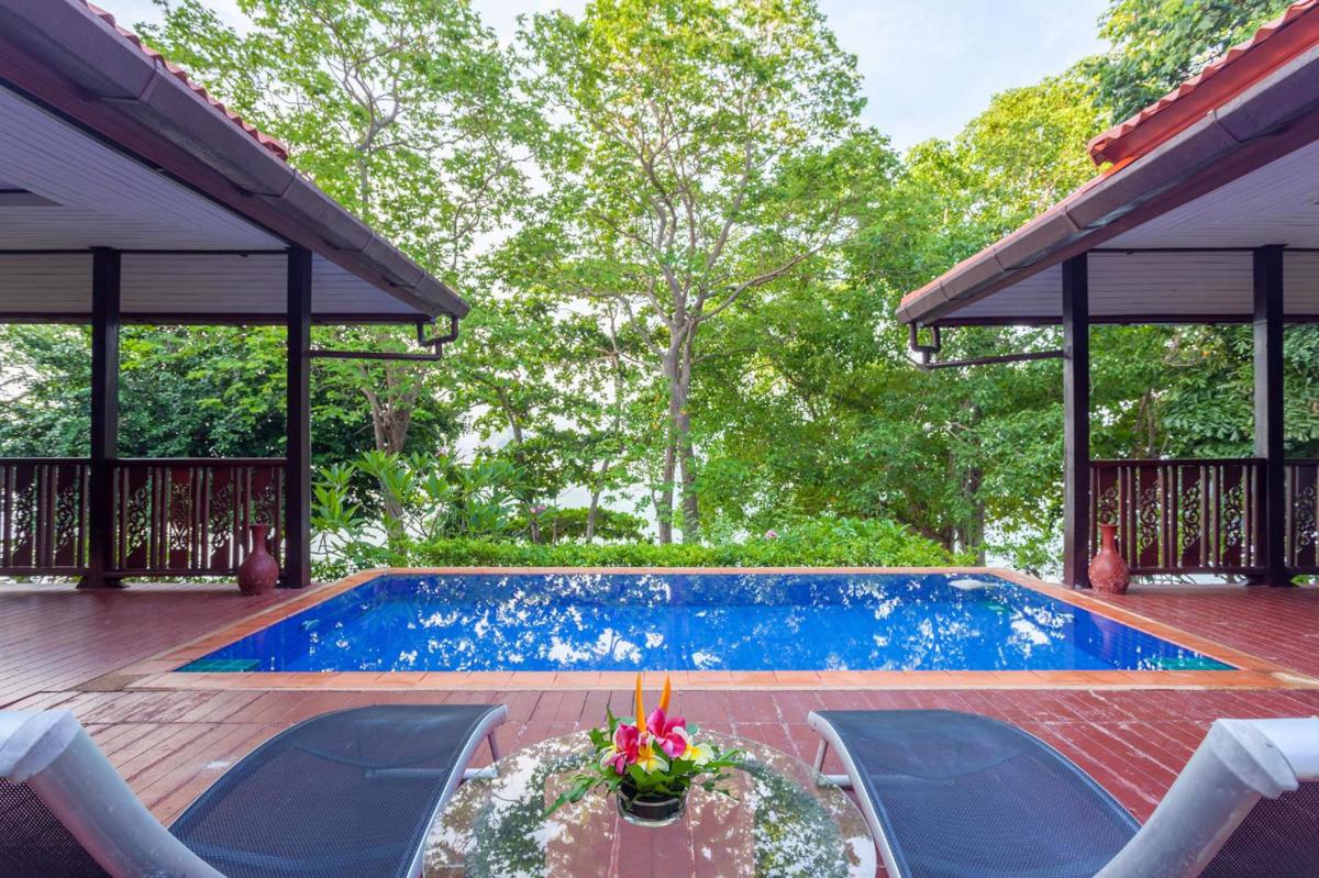 Hotel with private pool - Phi Phi Natural Resort