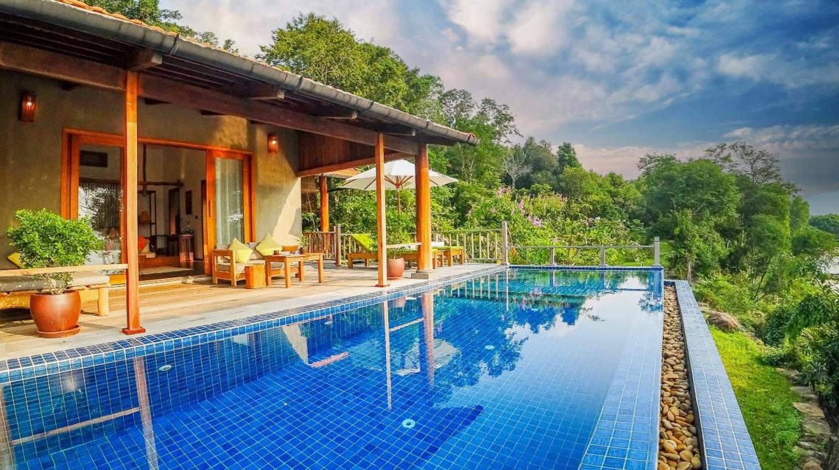 Hotel with private pool - Green Bay Phu Quoc Resort & Spa