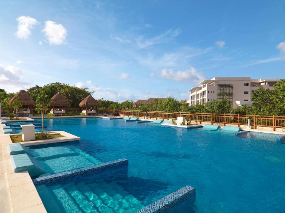 Hotel with private pool - Paradisus Playa del Carmen