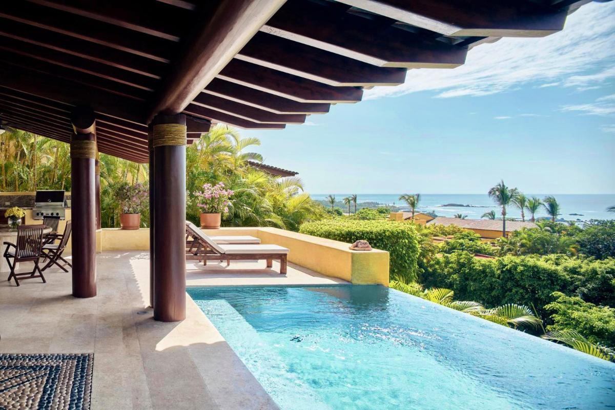 Hotel with private pool - Four Seasons Resort Punta Mita