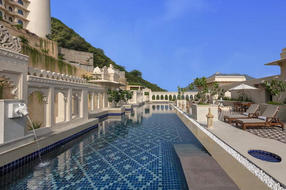 Hotel with private pool - Aurika, Udaipur - Luxury by Lemon Tree Hotels