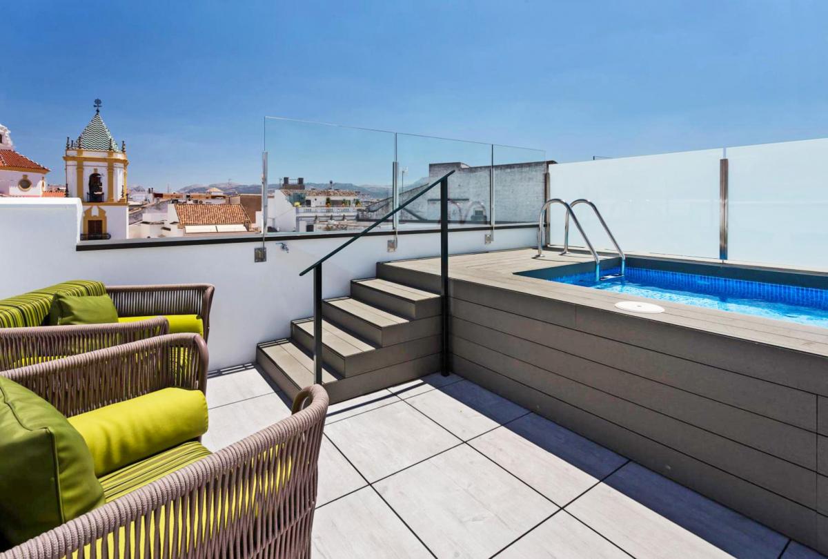 Hotel with private pool - Catalonia Ronda