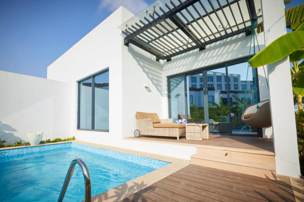 Hotel with private pool - Millennium Resort Salalah