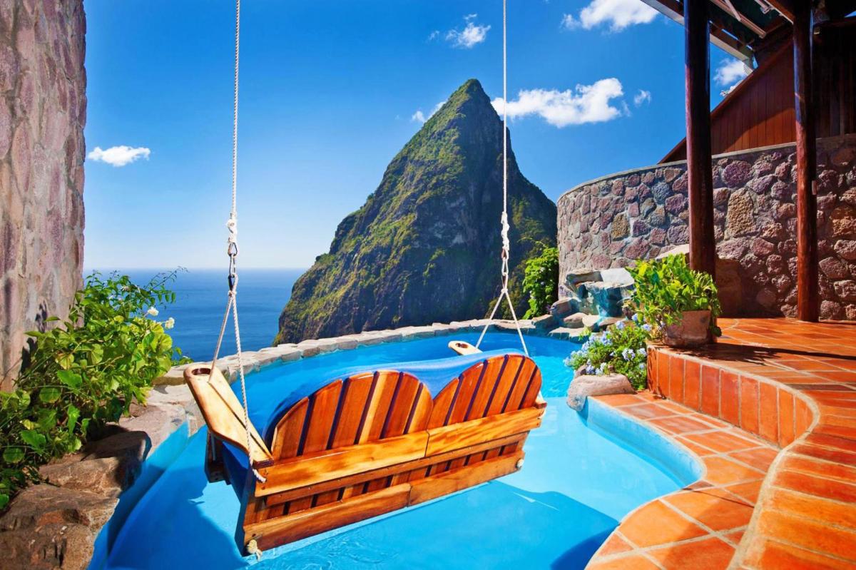 Hotel with private pool - Ladera Resort