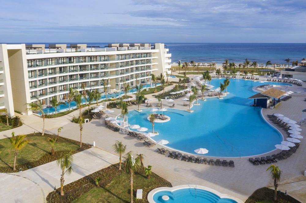 Hotel with private pool - Ocean Coral Spring Resort - All Inclusive