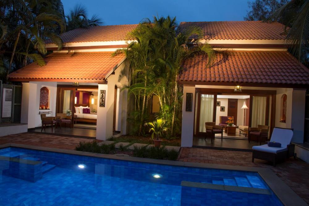 Hotel with private pool - Radisson Blu Resort Temple Bay Mamallapuram