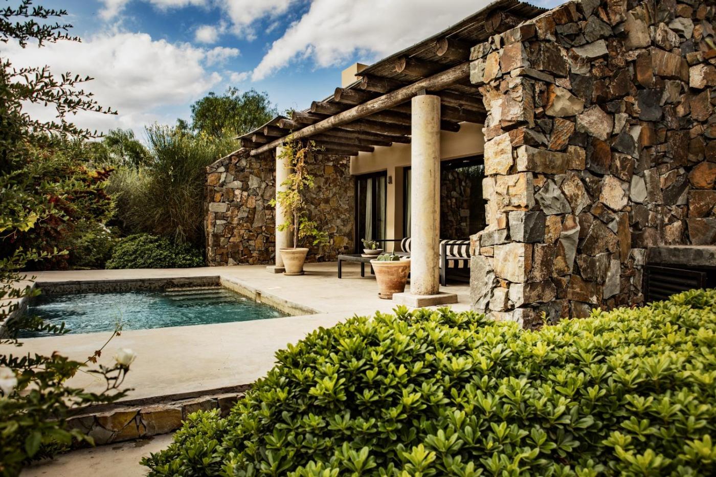 Hotel with private pool - Awasi Mendoza