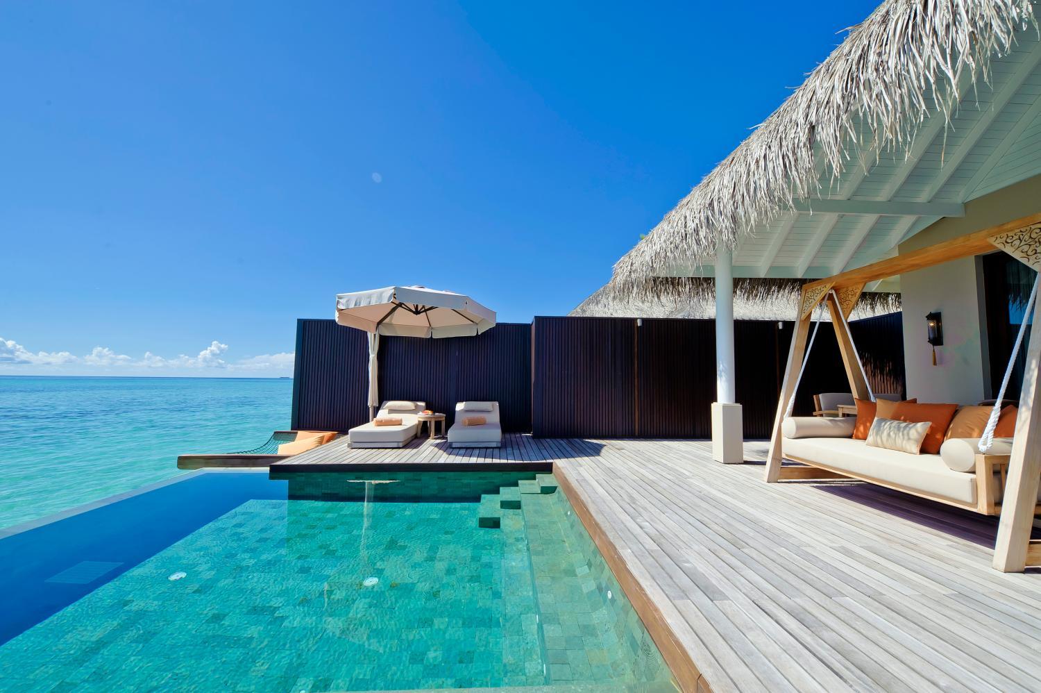 Hotel with private pool - Ayada Maldives