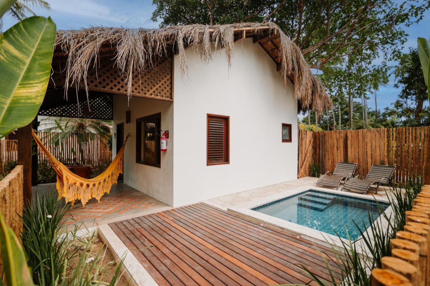 Hotel with private pool - Bangalôs do Gameleiro