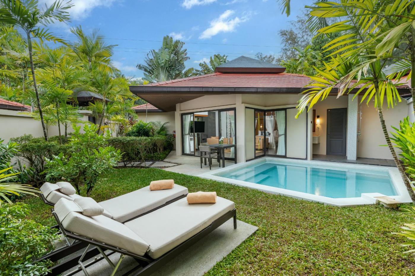 Hotel with private pool - Dewa Phuket Resort & Villas, Nai Yang Beach