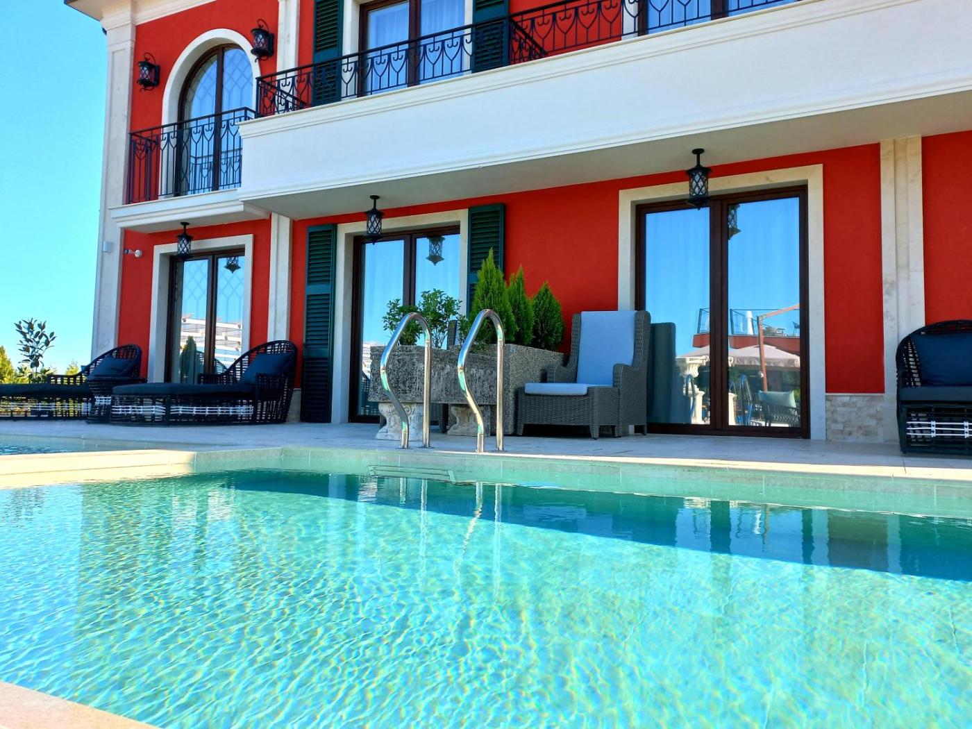 Hotel with private pool - ECO Therma Village - All inclusive & Private Beach & Free Parking