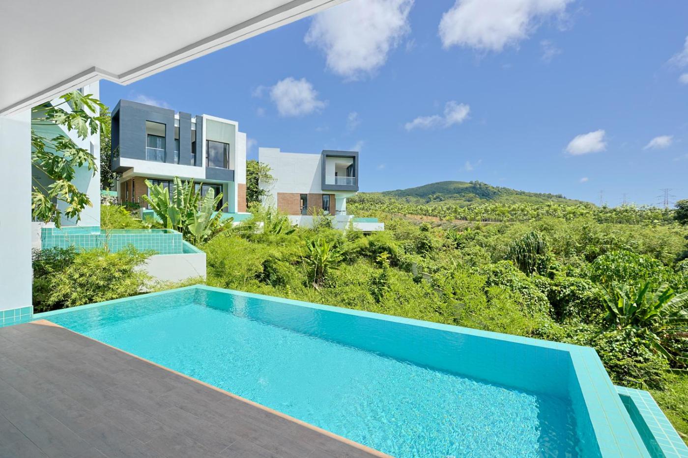 Hotel with private pool - Elite Suites Villas Maikhao Phuket