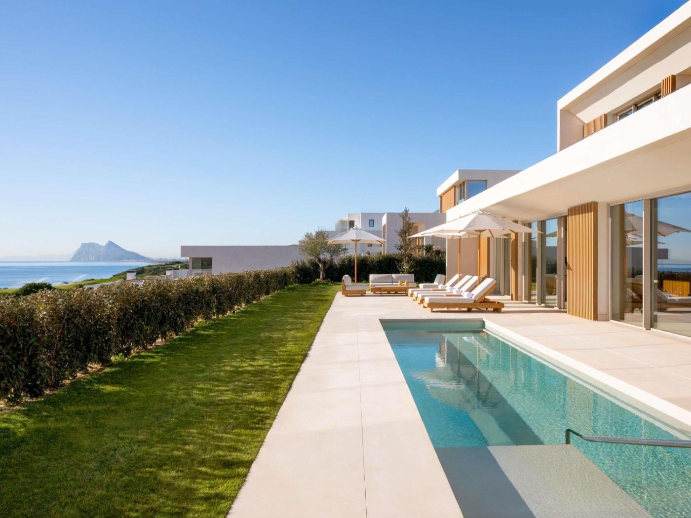 Hotel with private pool - Fairmont La Hacienda Costa del Sol