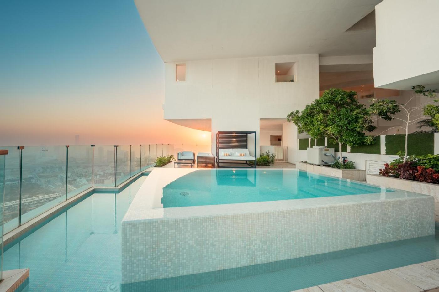 Hotel with private pool - Five Jumeirah Village