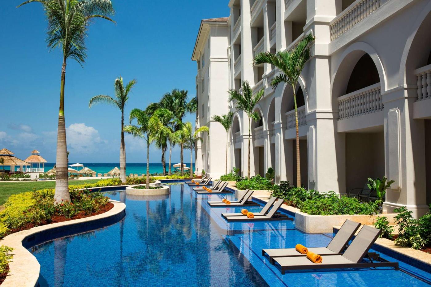 Hotel with private pool - Hyatt Ziva Rose Hall - All Inclusive