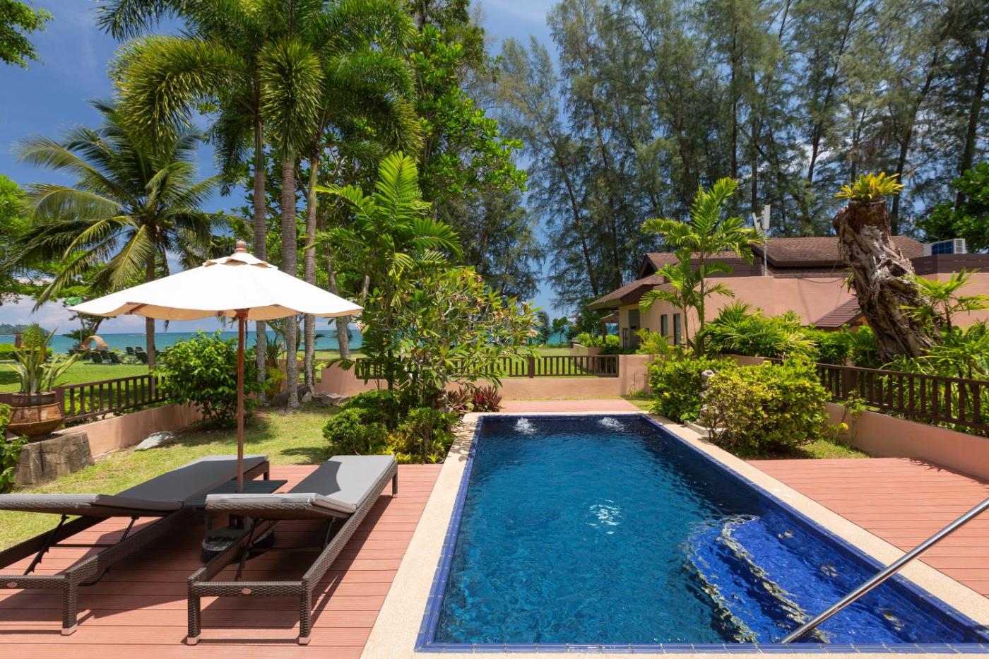 Hotel with private pool - Khaolak Merlin Resort