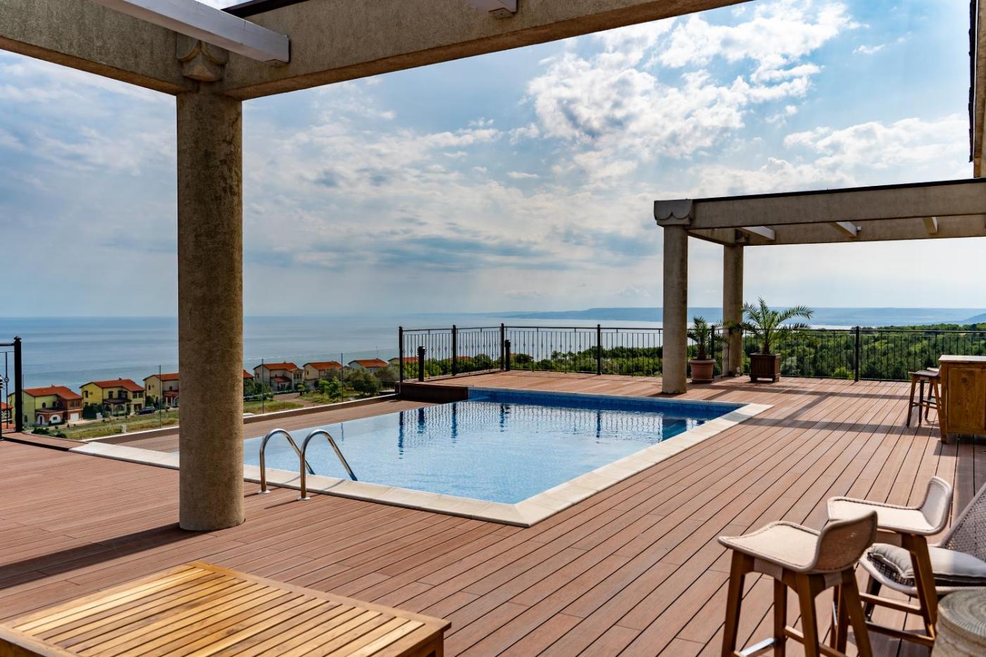 Hotel with private pool - Lighthouse Golf & Spa Hotel
