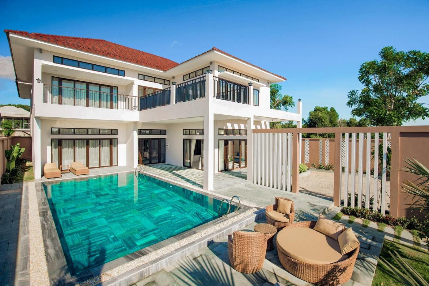 Hotel with private pool - Mercury Phu Quoc Resort & Villas