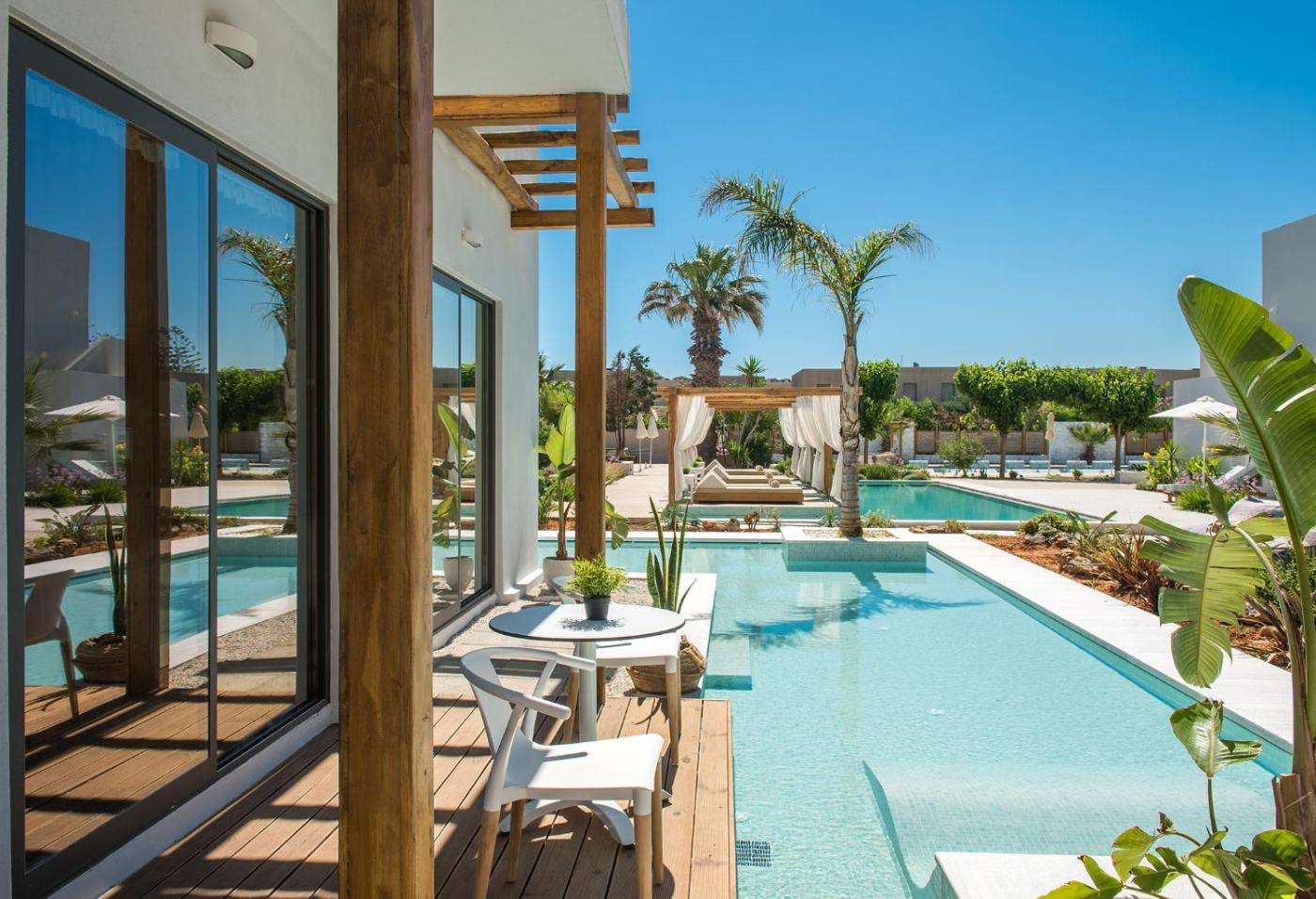 Hotel with private pool - Paralos Lifestyle Beach Adults Only