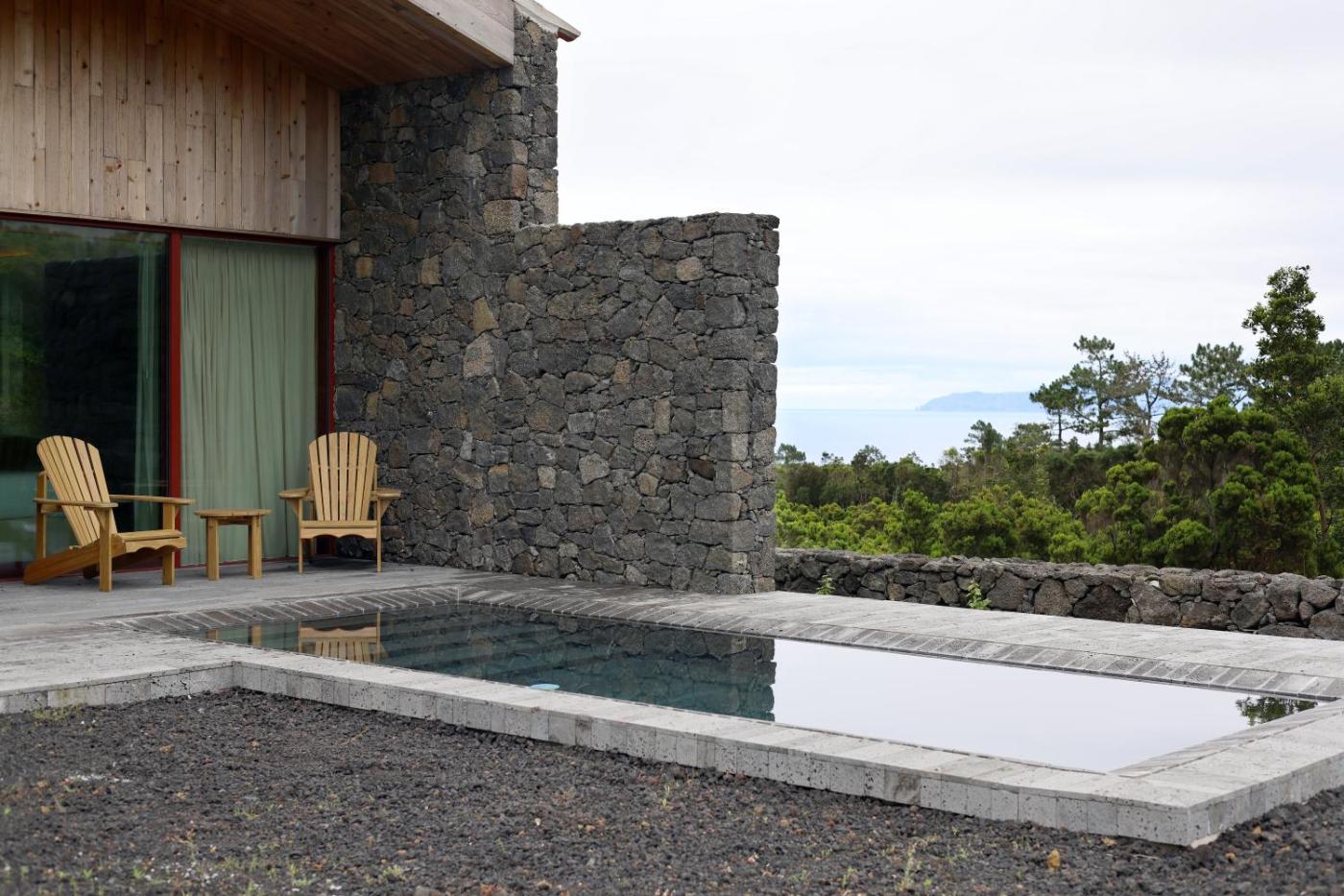 Hotel with private pool - Pico Vineyards - by Unlock Hotels