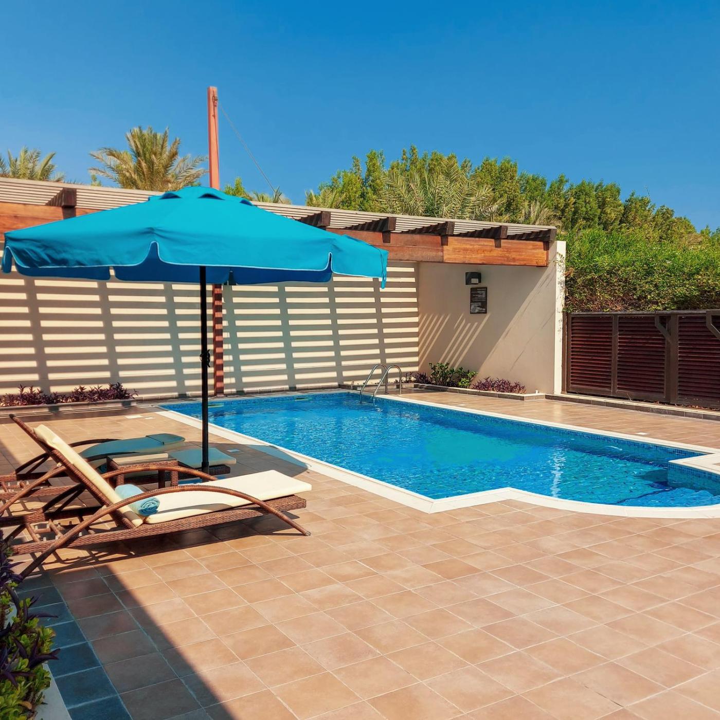 Hotel with private pool - Simaisma A Murwab Resort