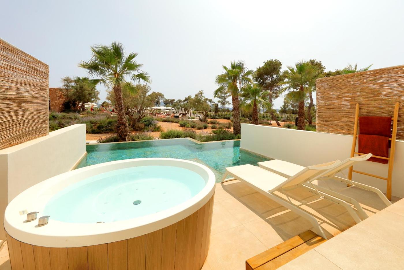 Hotel with private pool - The Signature Level at TRS Ibiza Hotel All Inclusive Adults Only