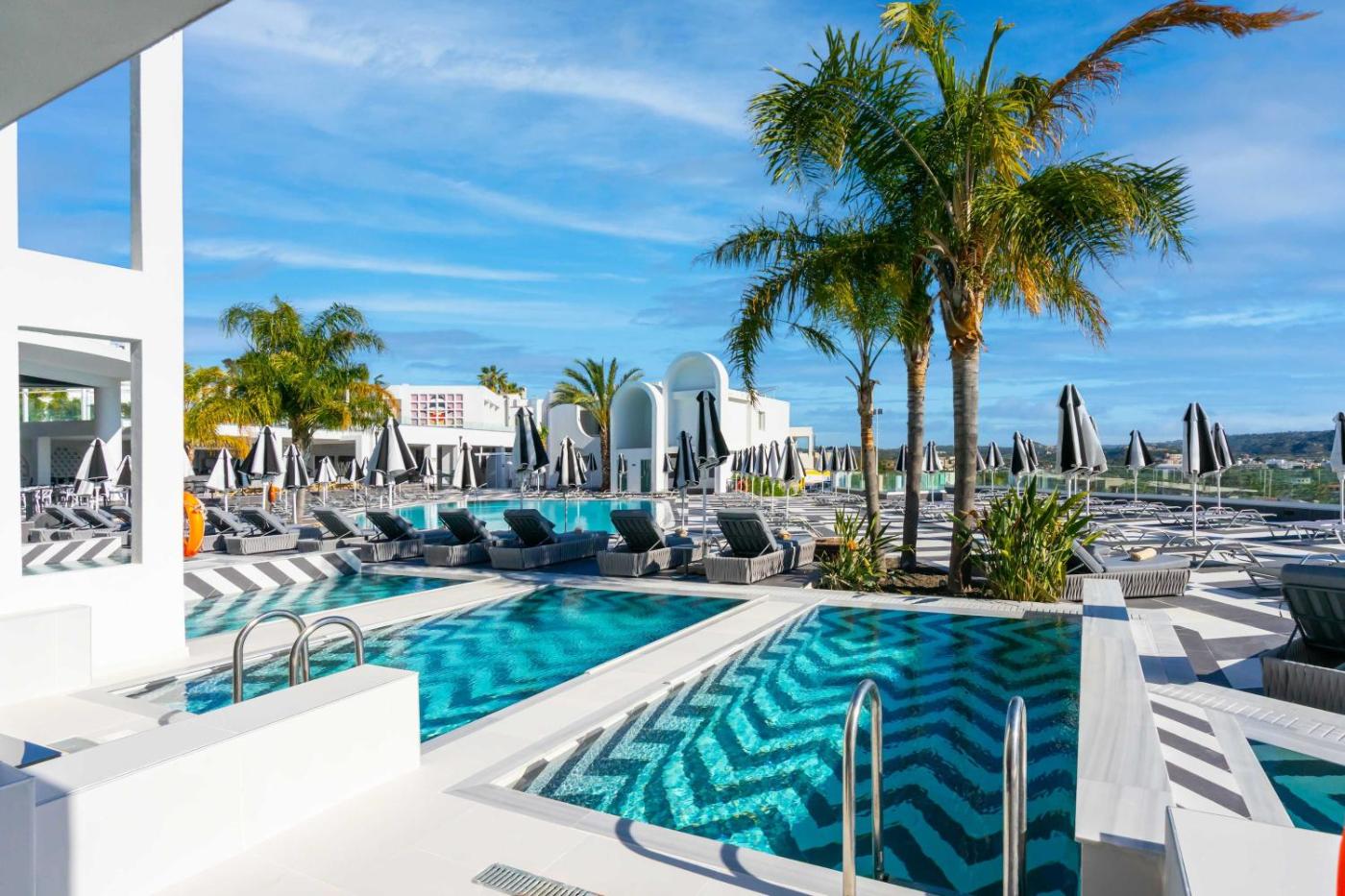 Hotel with private pool - Venezia Resort Hotel & Spa