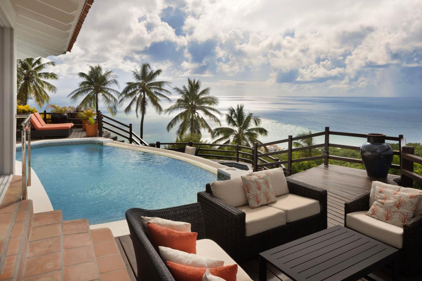 Hotel with private pool - Windjammer Landing Resort and Residences