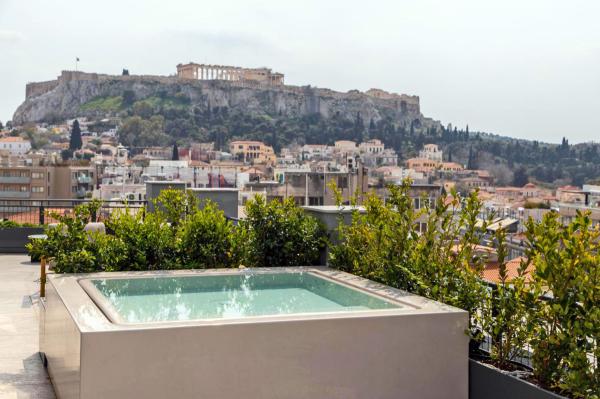 Hotel with private pool - Perianth Hotel
