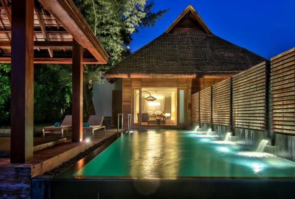 Hotel with private pool - Hilton Ngapali Resort and Spa