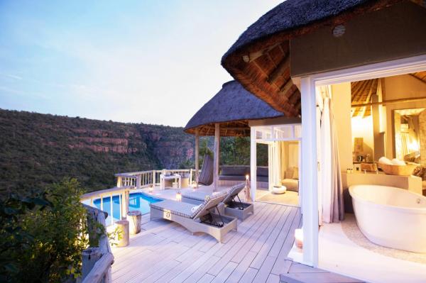 Hotel with private pool - Clifftop Exclusive Safari Hideaway