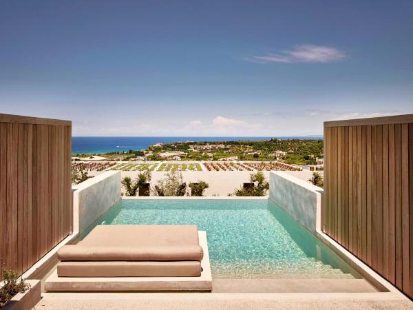 Hotel with private pool - Olea All Suite Hotel