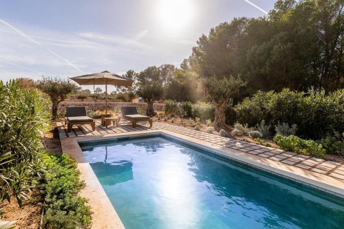 Hotel with private pool - CAP Menorca Relais & Chateaux