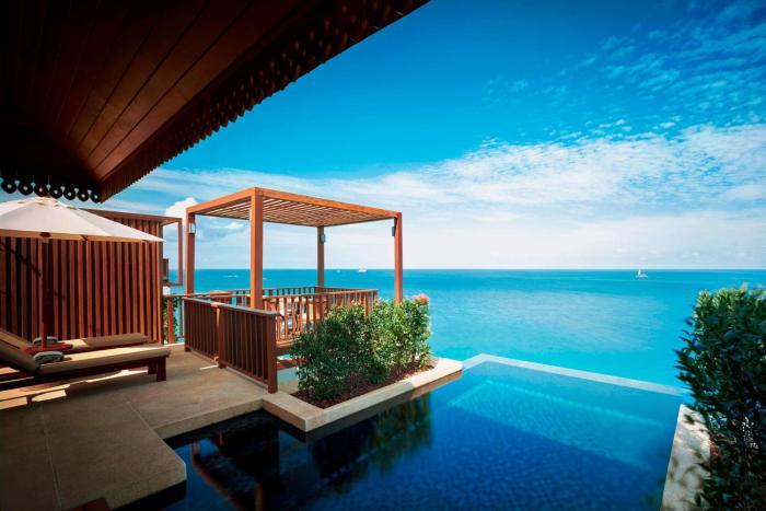Hotel with private pool - The Ritz-Carlton, Koh Samui