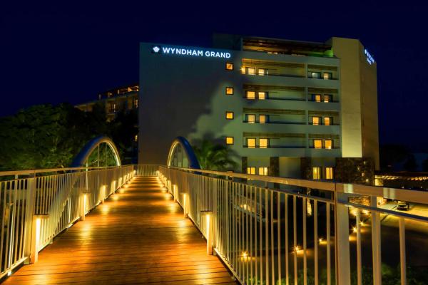 Hotels with spa - Wyndham Grand Crete Mirabello Bay