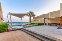 Hotel with private pool - Sealine Beach, a Murwab Resort